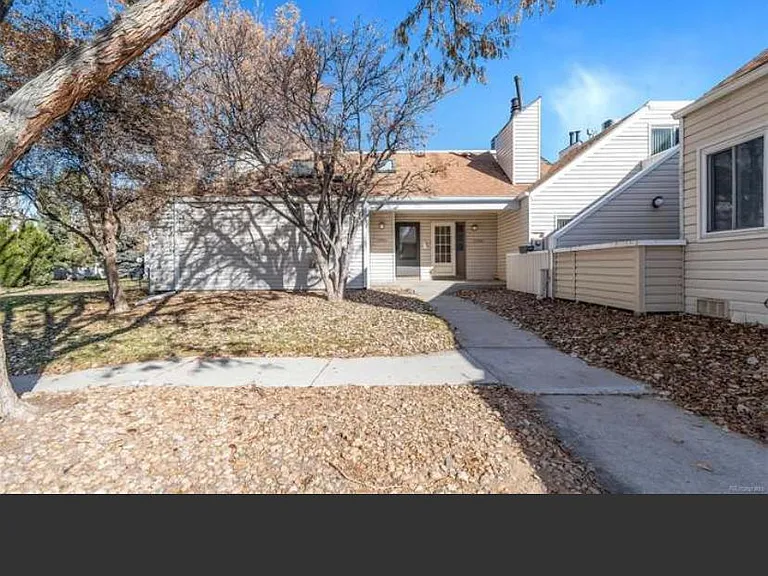 13639 E Yale Ave #A — Photo 1