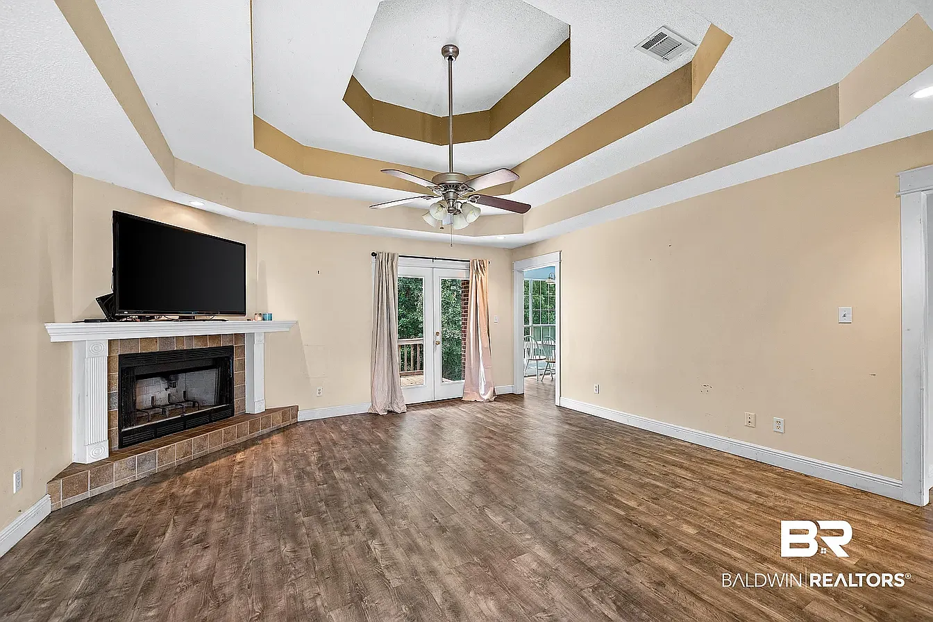 3 bed, 1572 sqft, $1,850 — Photo 3