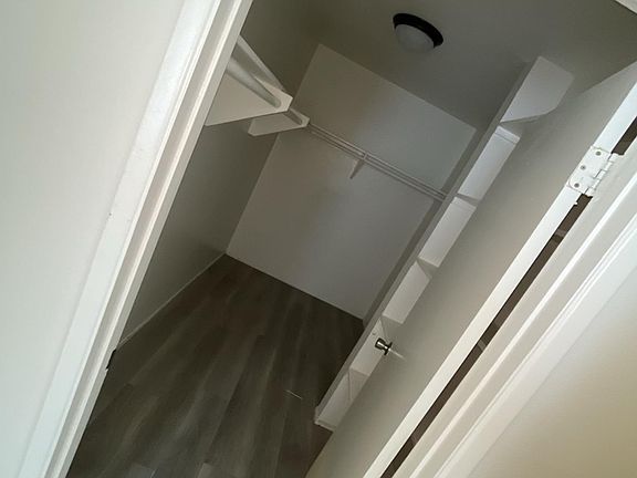 5th image of 328 E Johnston Ave #1