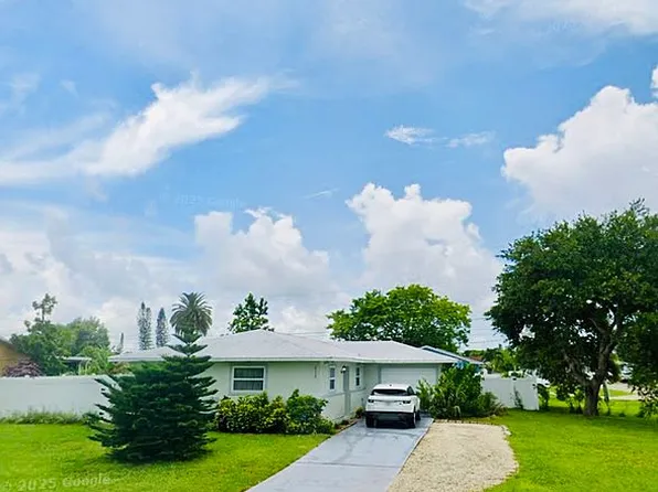 2117 52nd Ter SW, Naples, FL 34116
