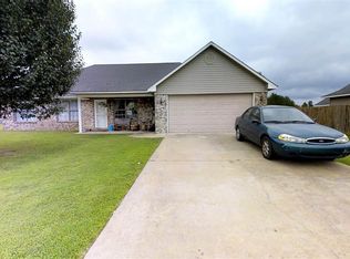 21 Mockingbird Ln, Vilonia, AR 72173