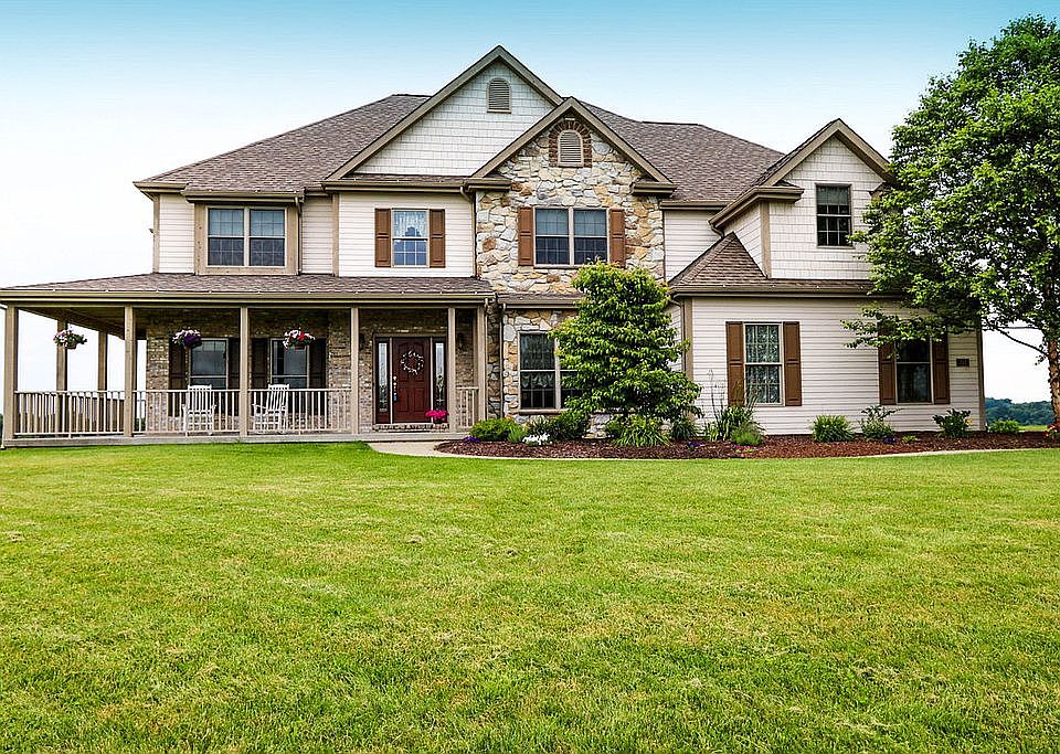 Welcome to 212 Buckeye Drive