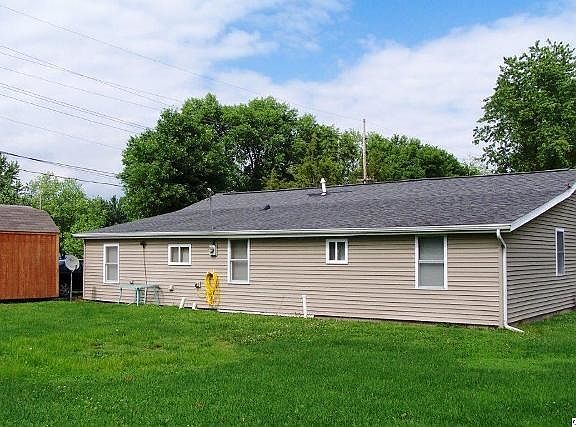Home for Sale in Lewistown, MO $55,000