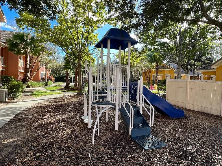 19920 Villa Ridge Dr #205 — Photo 24