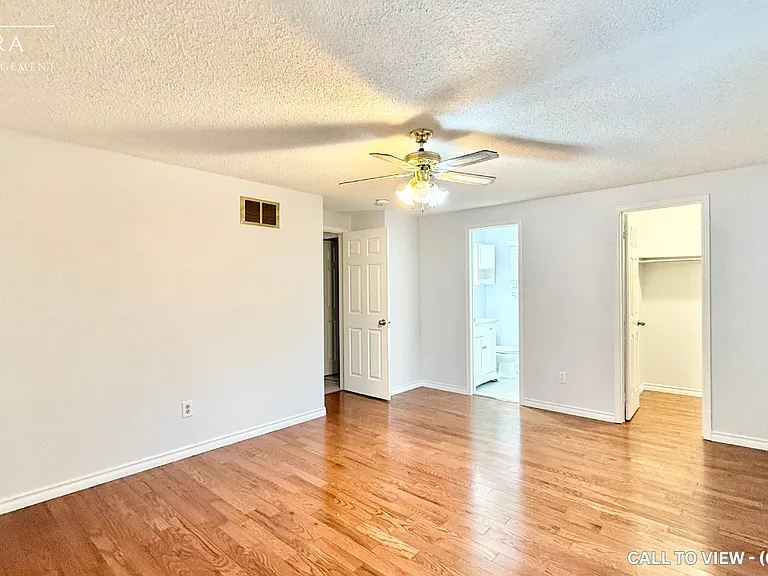 74 Cassander Cres — Photo 13