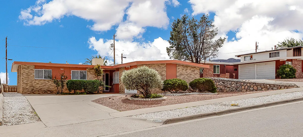 4 bed, 2.0 bath, 1544 sqft, $1,275 — Photo 2