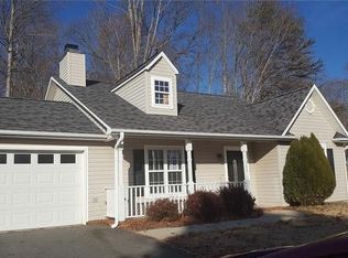 105 Powers Point Ct, Winston Salem, NC 27106