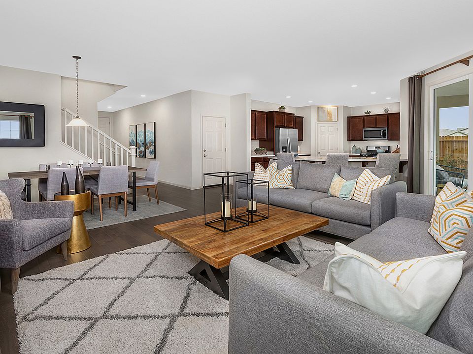 2nd image of 7121 Encore Way