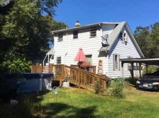 34 E 10th Ave, Pine Hill, NJ 08021
