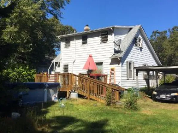 34 E 10th Ave, Pine Hill, NJ 08021