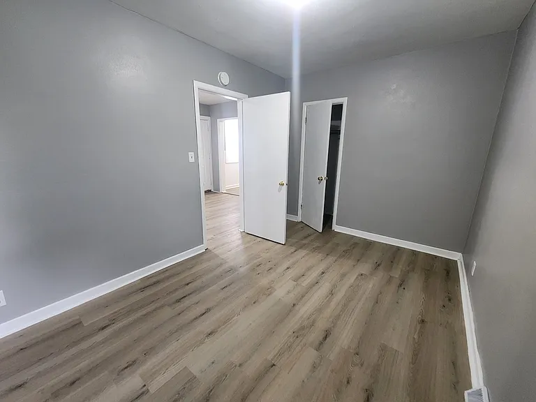 151 French St — Photo 11
