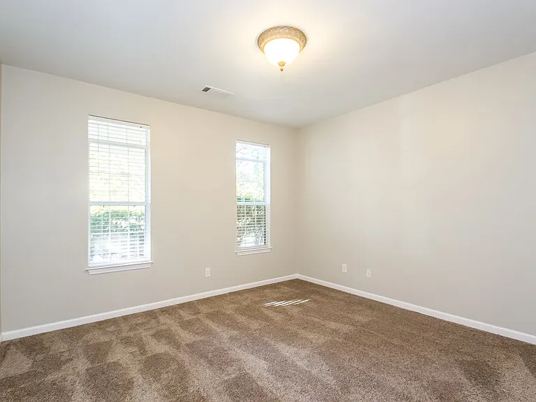 618 Brookwater Dr — Photo 11