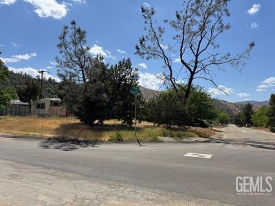 412 Park Way, Bodfish, CA, 93205