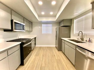 7932 Newman Ave #D, Huntington Beach, CA 92647