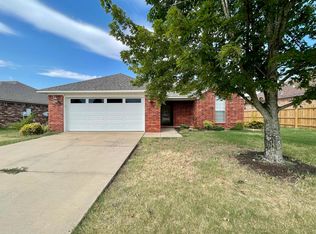2320 Orchid, Conway, AR 72034