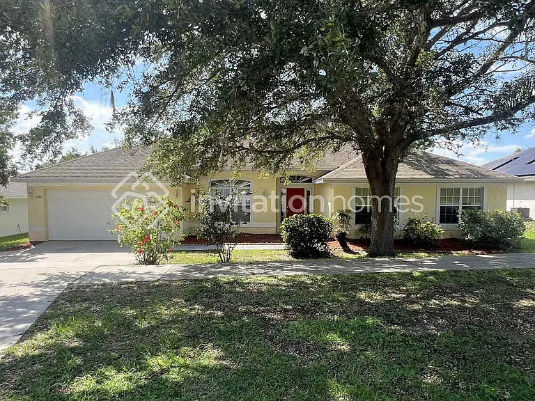 1266 N Ridge Blvd — Photo 1