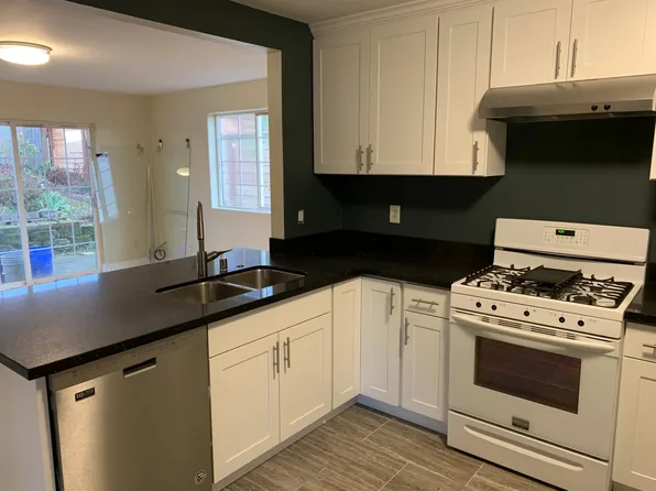 4328 12th Ave S, Seattle, WA 98108