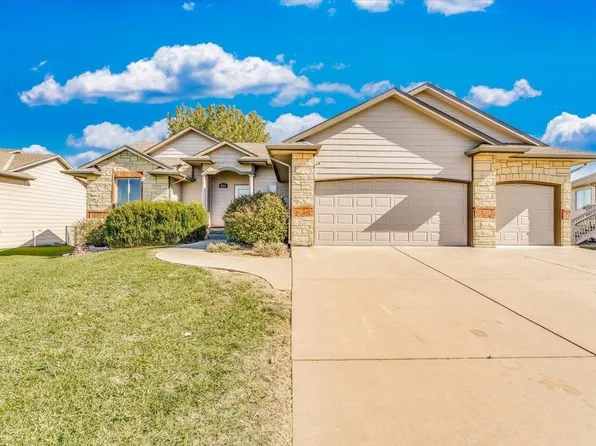 1024 E Moss Wood Ct, Derby, KS 67037