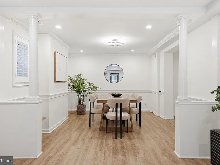 1200 E Capitol St NE #1 — Photo 7