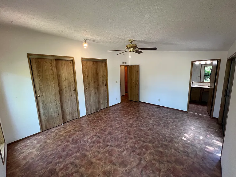 9068 Troxel Rd — Photo 17