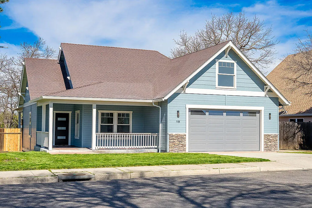 19 Pine Ct photo 1