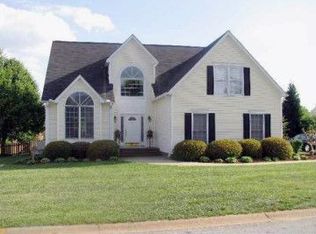 21 Summer Hill Rd, Simpsonville, SC 29681