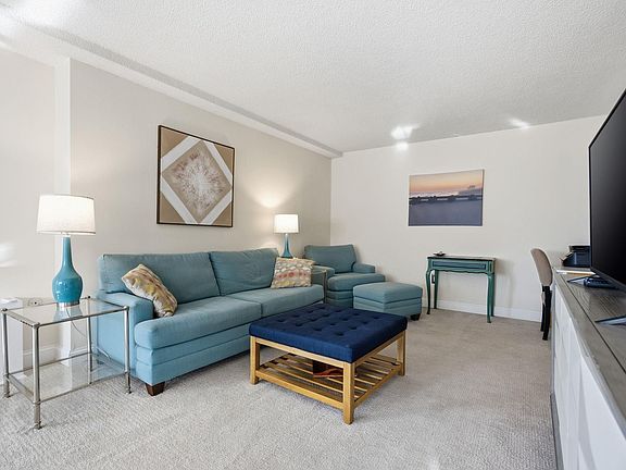 4th image of 4800 Boardwalk APT 209