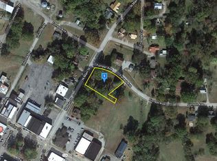 758 Main St, Mc Kenzie, TN 38201