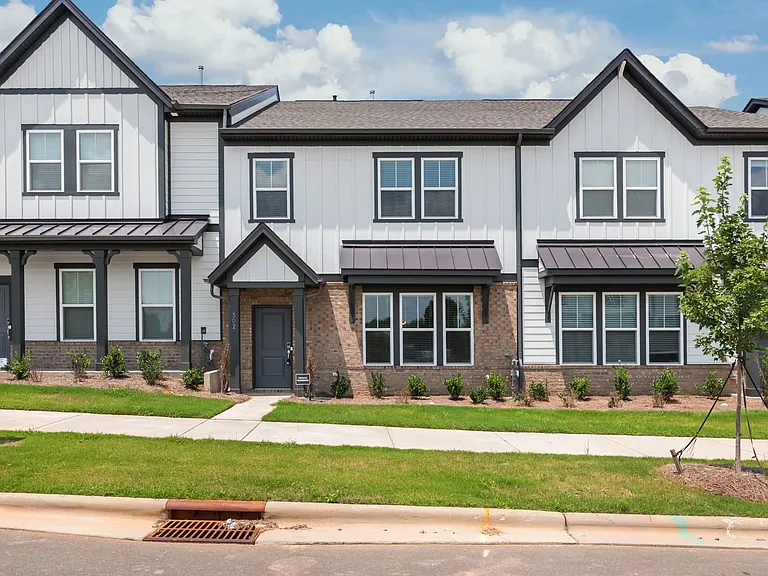 302 Silver Fleet Dr — Photo 1