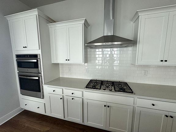 4th image of 134 Cloverfield Trail Dr