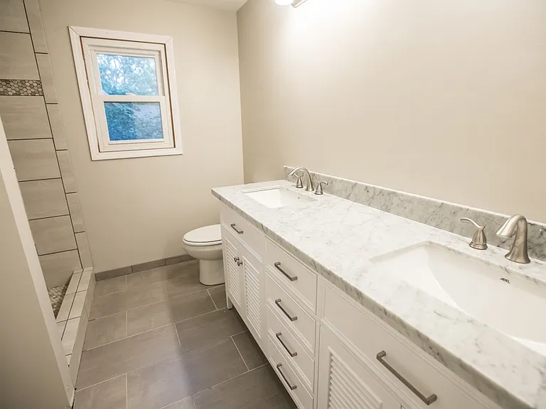 128 Seneca Ln — Photo 21