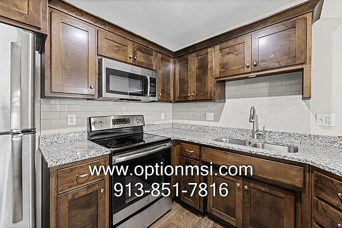 2 bed, 2.5 bath, $1,895 — Photo 4