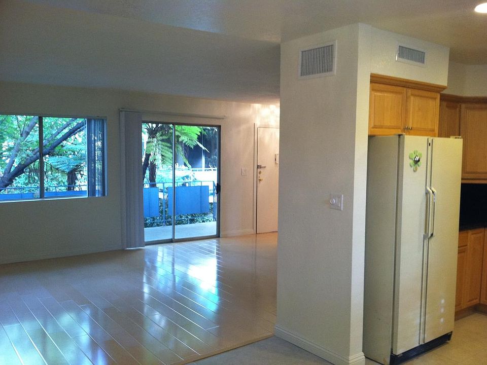 1st image of 1115 Cordova St APT 109