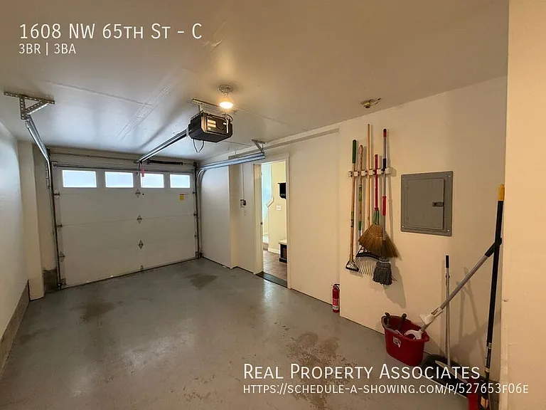 1608 NW 65th St #C — Photo 19