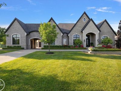 5271 Seven Lakes Dr S #6, Washington, MI, 48095