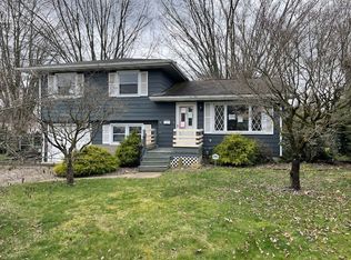 210 Fairground Rd, Ford City, PA 16226