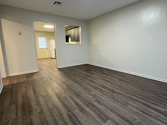 2nd image of 113 Cantal Dr APT A