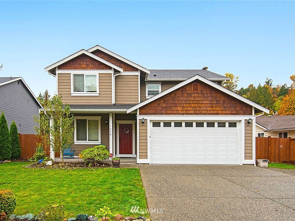 1st image of 1116 Orchard Avenue W