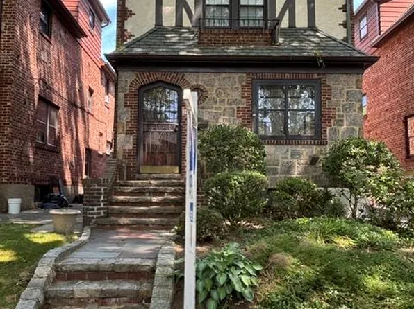 2603 168th Street, Flushing, NY 11358