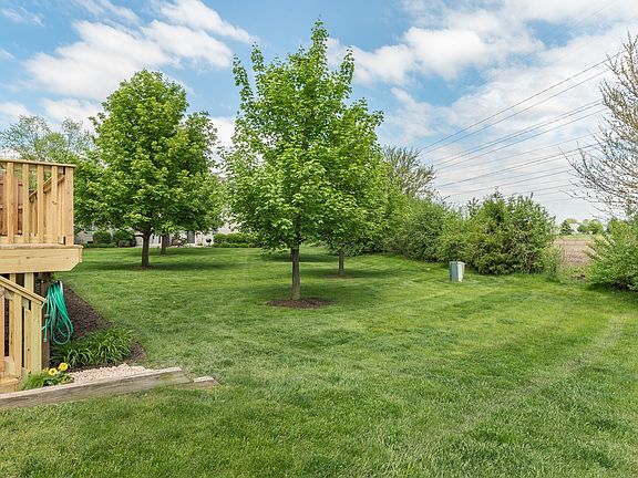 There will never been neighbors immediately behind this unit!