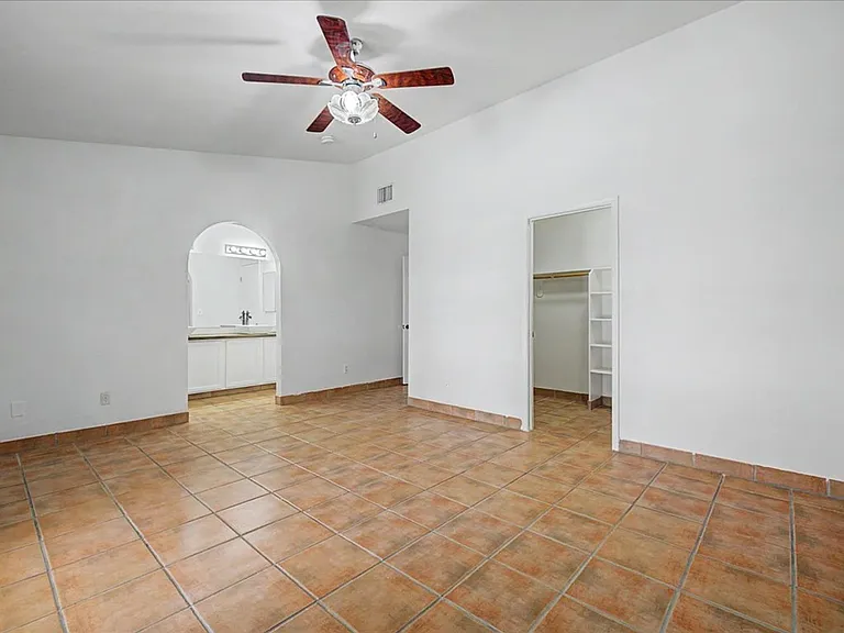 7992 S Lennox Ln — Photo 26