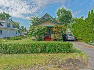 202 E Campbell Rd, Schenectady, NY 12303