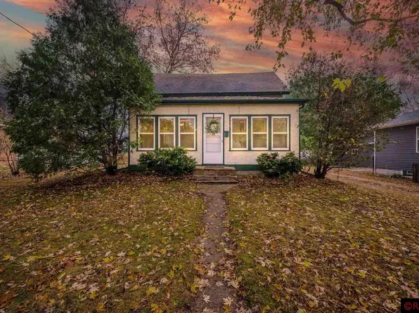 950 Range St, North Mankato, MN 56003