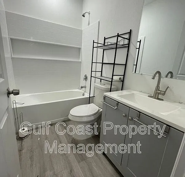 1924 Marlay Ave — Photo 13
