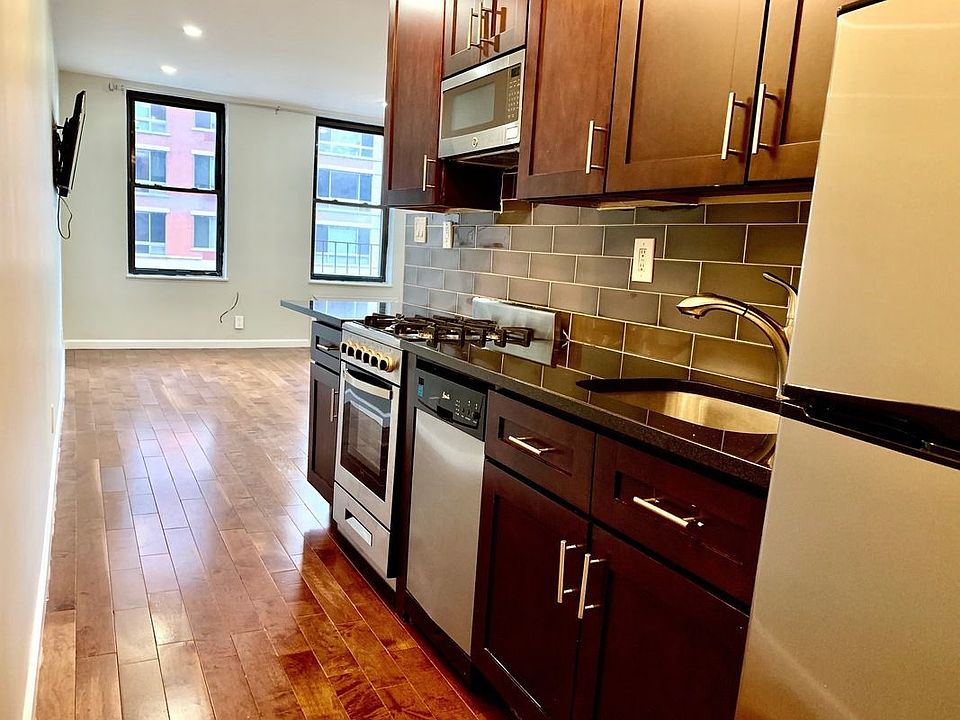 2nd image of 2166 Frederick Douglass Blvd APT 2B