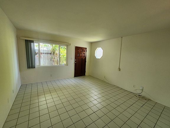 3rd image of 242 Avenue Aragon #A
