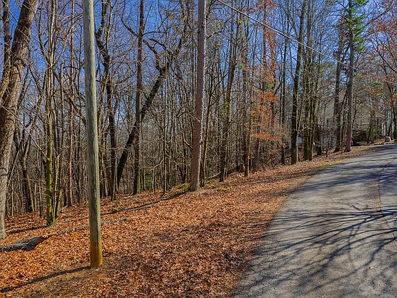 2nd image of 55 Timberwalk