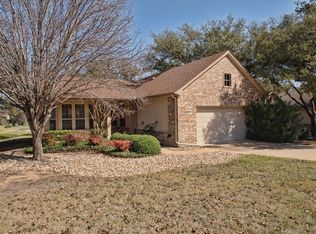 279 Whispering Wind Dr, Georgetown, TX 78633