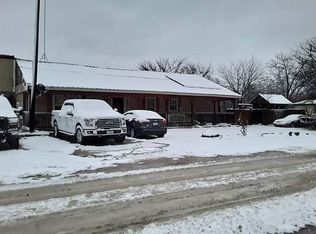 501 S West St, Perrin, TX 76486