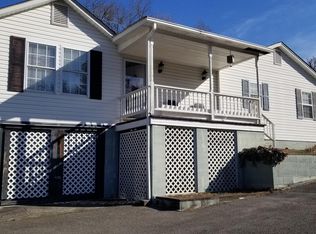 105 Oakdale Ln, Oakdale, TN 37829